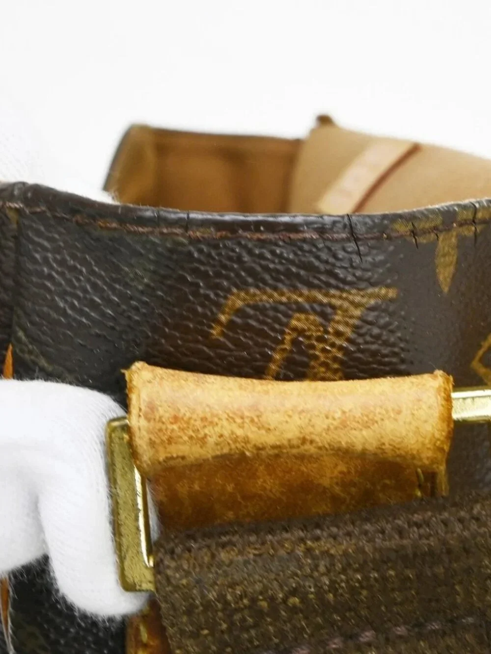 LOUIS VUITTON MESSENGER BOSPHORE PM SHOULDER BAG